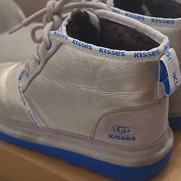UGG Kisses Neumel booties - Picture 7 of 16